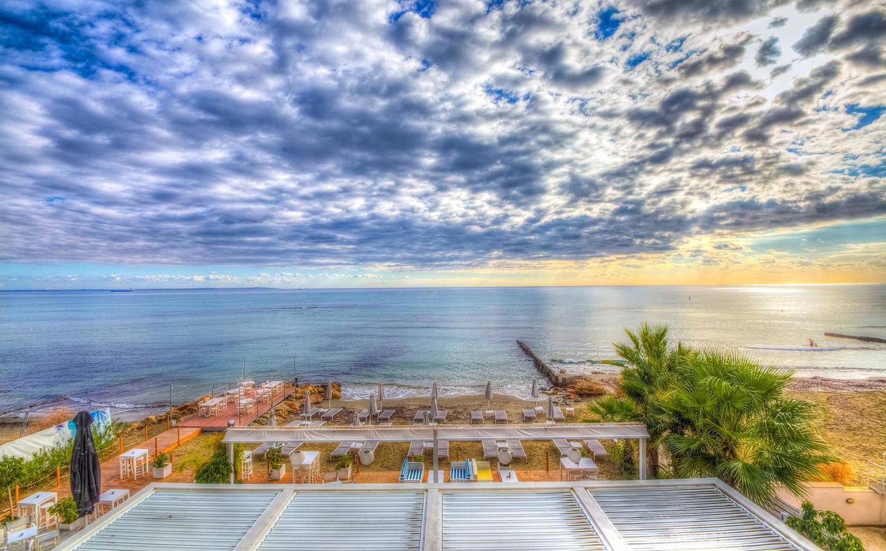 Island Boutique Hotel Larnaca Exterior photo